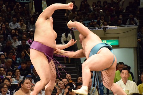2398E9E5-4C9E-42D9-AD41-280EA7315EF7