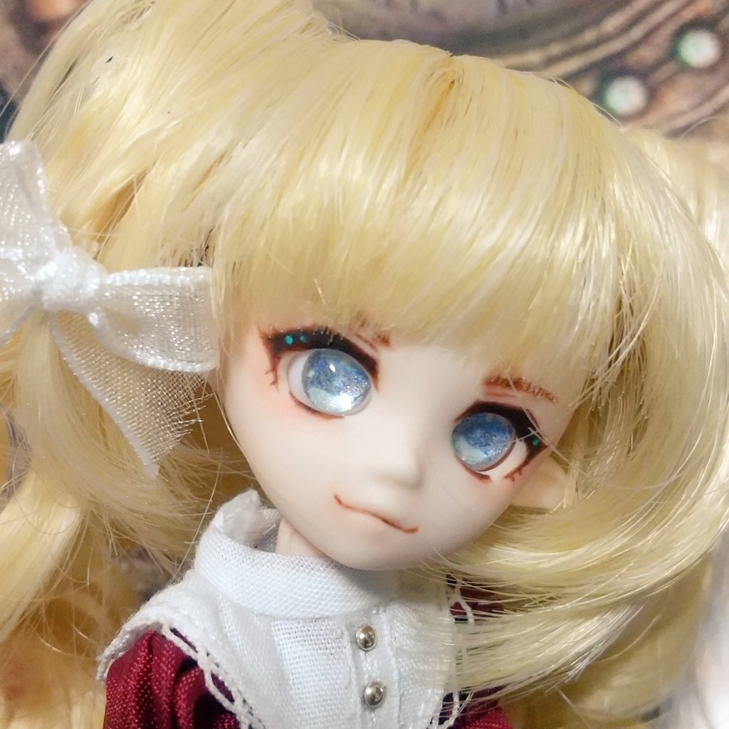 ♡カスタムプチブライス～白薔薇の妖精～♡ セントショコラブプチちゃん可動ボディの展示 #プチブライス