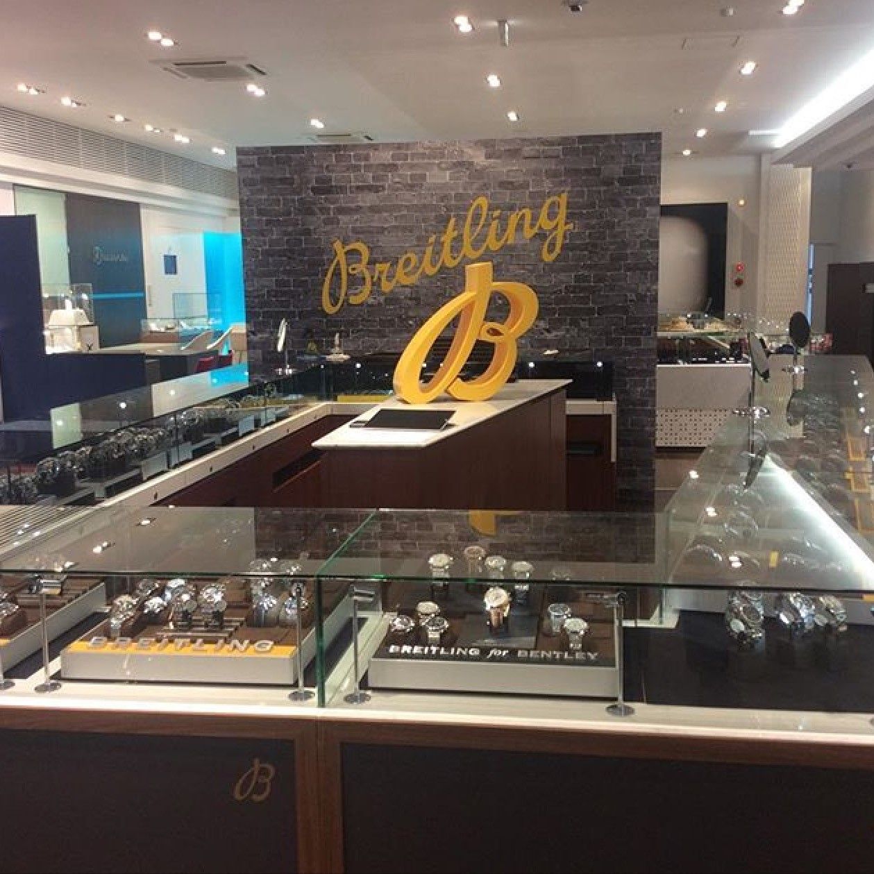 ブライトリング デイ byopera郡山店 Opera 名取店 ブログ