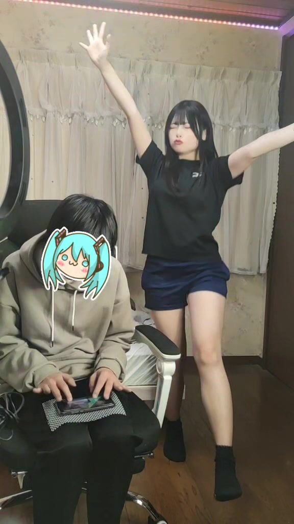 【mumei✖】マスターをフルコンする弟と横でTikTok撮る私#弟 #弟チー牛 #臭い #にっこり調査隊のテーマ
