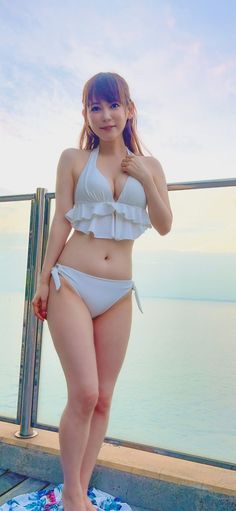 【画像】しょこたんって実は超エッチな体してますよ💕9