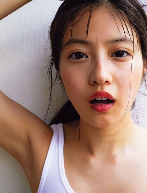 【画像8枚】【今田美桜のビキニ水着】こんなに可愛くて、スタイル抜群だと、何回でも抜けちゃうね💕6