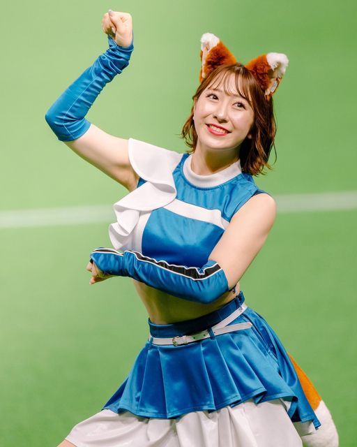 【画像16枚】きつねダンスの美女たちを見て癒されよう💕4