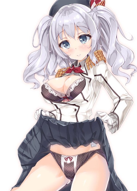 [２次元] 自分でたくし上げている画像 ３９枚