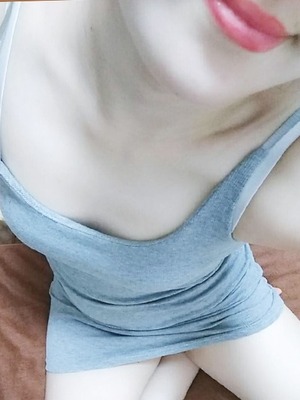 899
