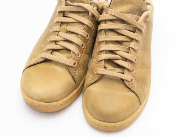 茶色いスニーカーの靴紐を替えてみました Orange Heal オレンジヒール Blog