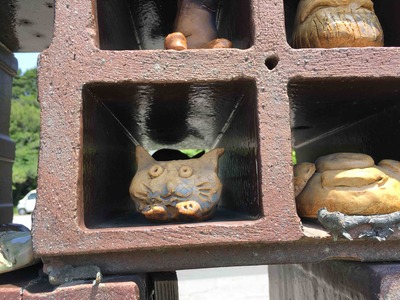 揚げものを探しに。