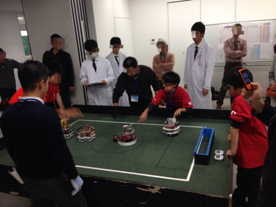 ガンプラ屋さんに行かなくちゃ。