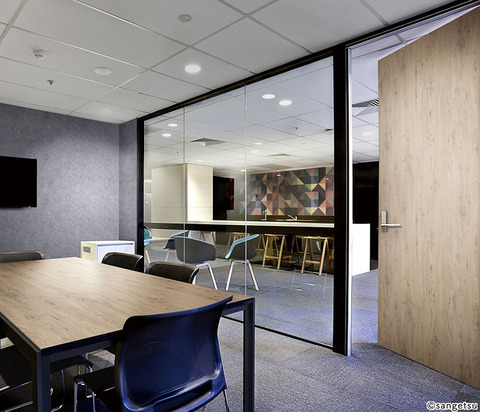 TC5206-TCB5206-YC3647_20190610P01