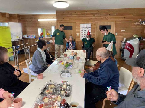 あまなつ佐藤さん誕生日会🎂👏