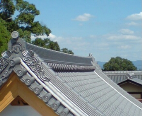 御所型鬼瓦 : 日本瓦屋根研究室『和の心』～京都瓦工事浪漫～