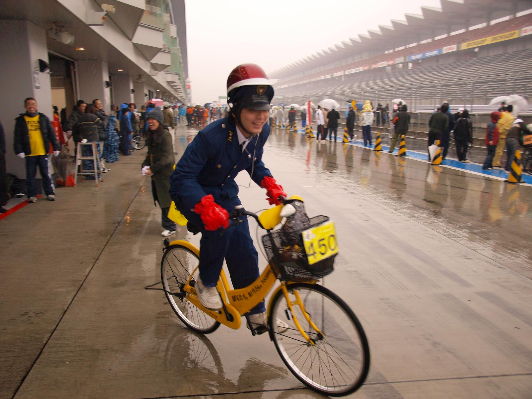 ぼくちゅう ７時間耐久ママチャリレース ２ 御殿場激走の巻 俺たちフィギュアスケーター は劇場公開します 松原興行室員 兼 宣伝担当 兼 クリエイティブ担当 兼 パブリシティ担当の挑戦