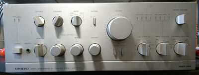 またまた意欲をそそられるONKYO A-810 : 音の牢獄 またまた意欲をそそられるONKYO A-810 : 音の牢獄