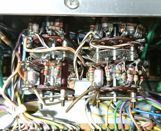 PIONEER SA-810の修理（その1） : 音の牢獄