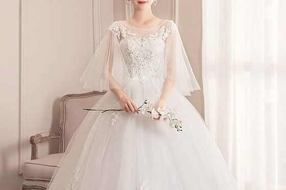 【悲報】セクシー女優「え待って、一般人って純白のウェディングドレス着れば純潔に戻れるって思ってんの?」