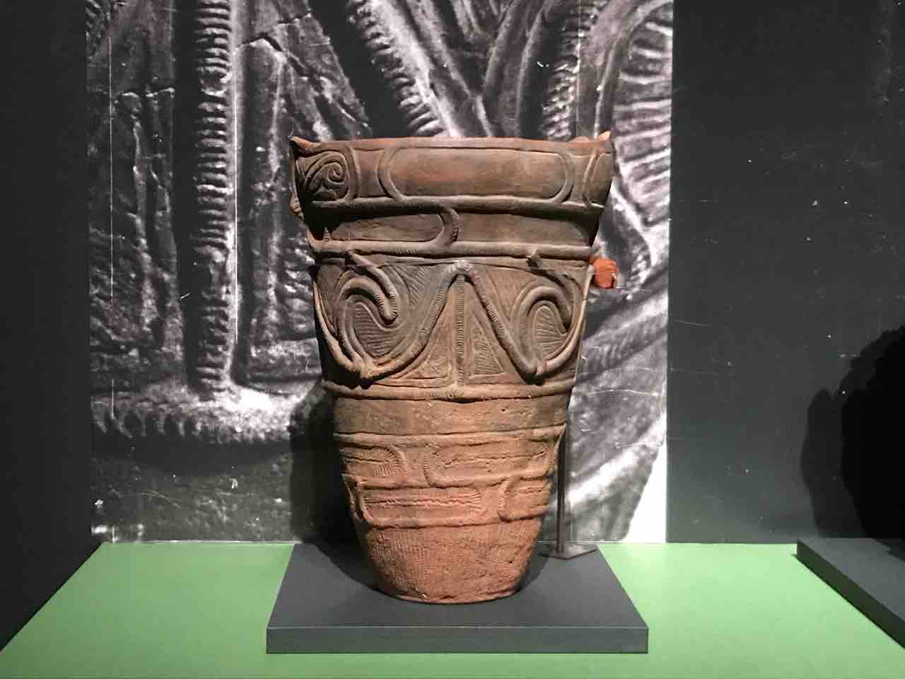 縄文展 記録なき時代の高度すぎる美学は見習うべきな感想 アートの定理 縄文展 記録なき時代の高度すぎる美学は見習うべきな感想 アートの定理