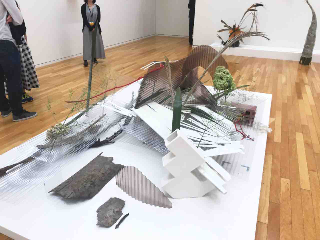 カミーユ・アンロ　蛇を踏む　個展　付属品あり カミーユ・アンロ｜蛇を踏む | 東京オペラシティ アート