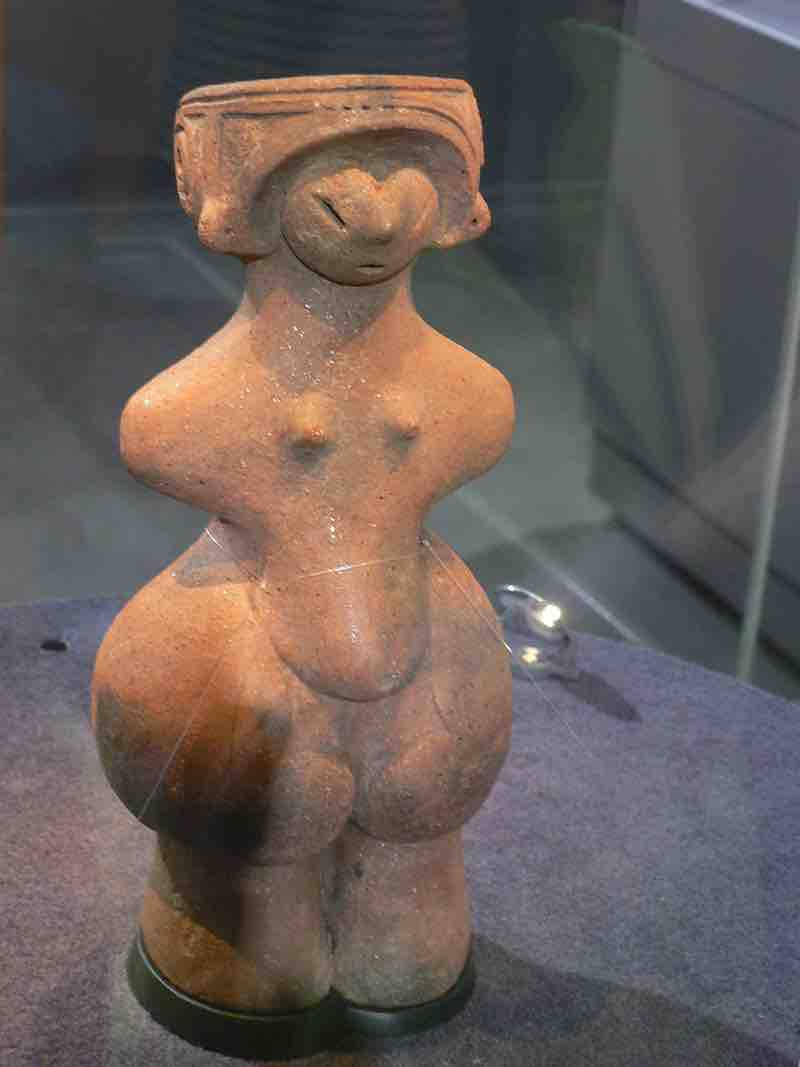 縄文展〜記録なき時代の高度すぎる美学は見習うべきな感想〜 : アート