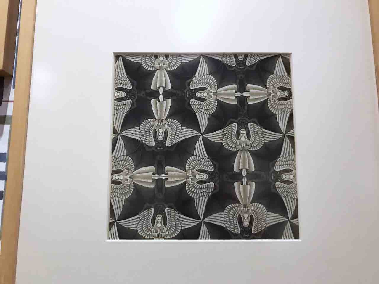 M.C.エッシャー 立体の置き物 魚