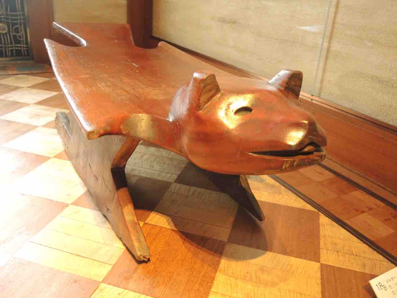 ブラジル先住民の椅子〜木彫りの動物が可愛くて連れて帰りたい感想