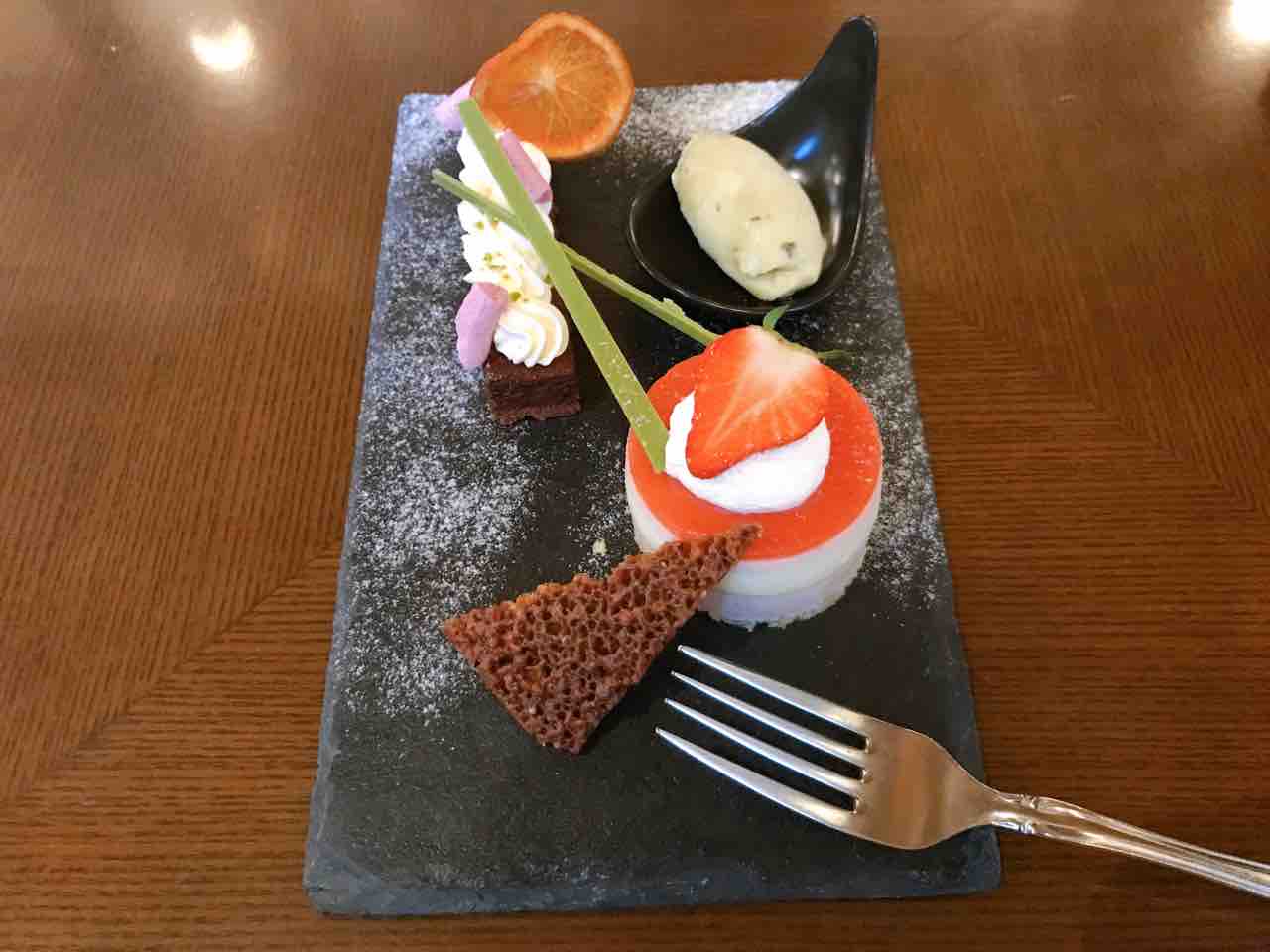 印象派からその先へ タイアップデザートが神 三菱一号館美術館のおしゃれカフェ アートの定理 印象派からその先へ タイアップデザートが神 三菱一号館美術館のおしゃれカフェ アートの定理