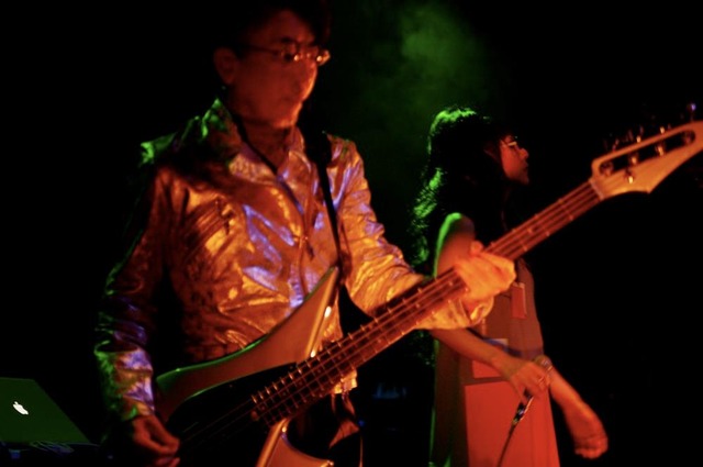 242258_276185372498470_1081146800_o