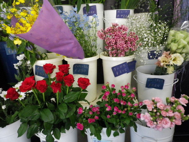 moka お気に入りのお花屋さん Oriori Style moka お気に入りのお花屋さん Oriori Style