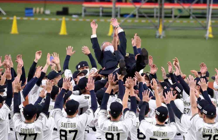 【速報】オリックスの名物オーナー宮内総帥、今季で勇退！「一つの区切り」