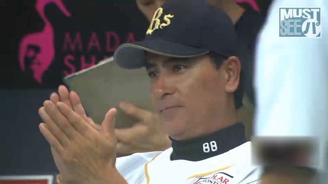 490437952_640