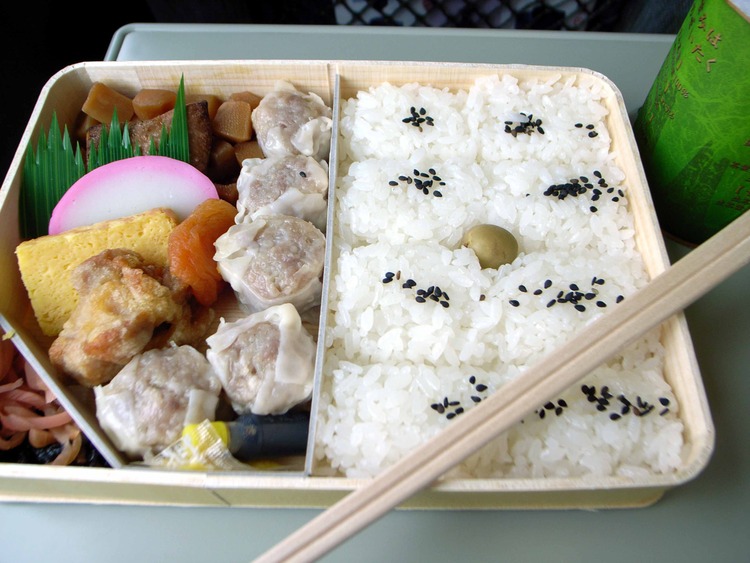 kiyouken_shumai_bento
