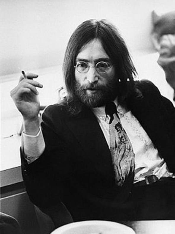 john_lennon_glasses_600x450