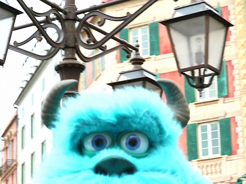 ピクサー行くさー おばさんと小学生の内緒のディズニー