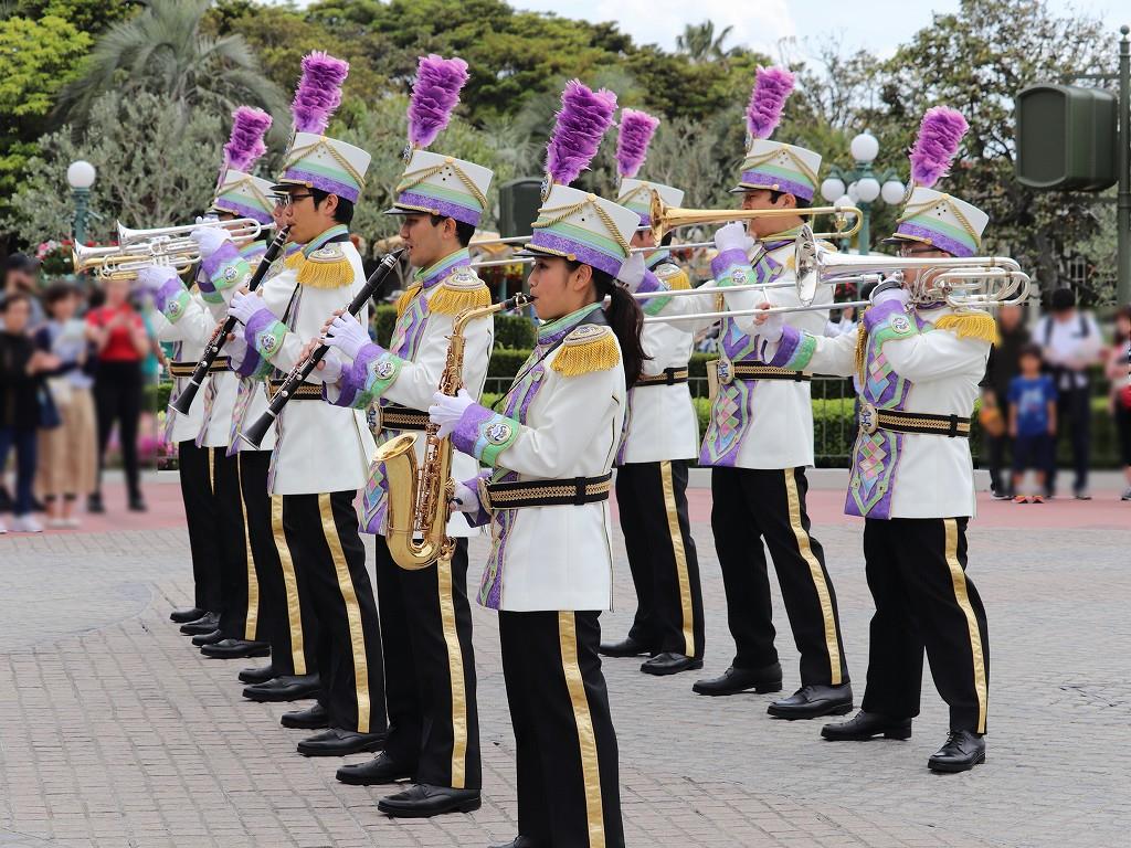 イースターパステルサンデー ミルクソフトクリーム グラノーラ スーベニアカップ付き 長い 900 おばさんと小学生の内緒のディズニー