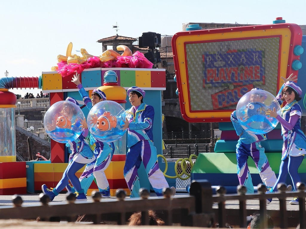 ピクサープレイタイム やっと見れました おばさんと小学生の内緒のディズニー