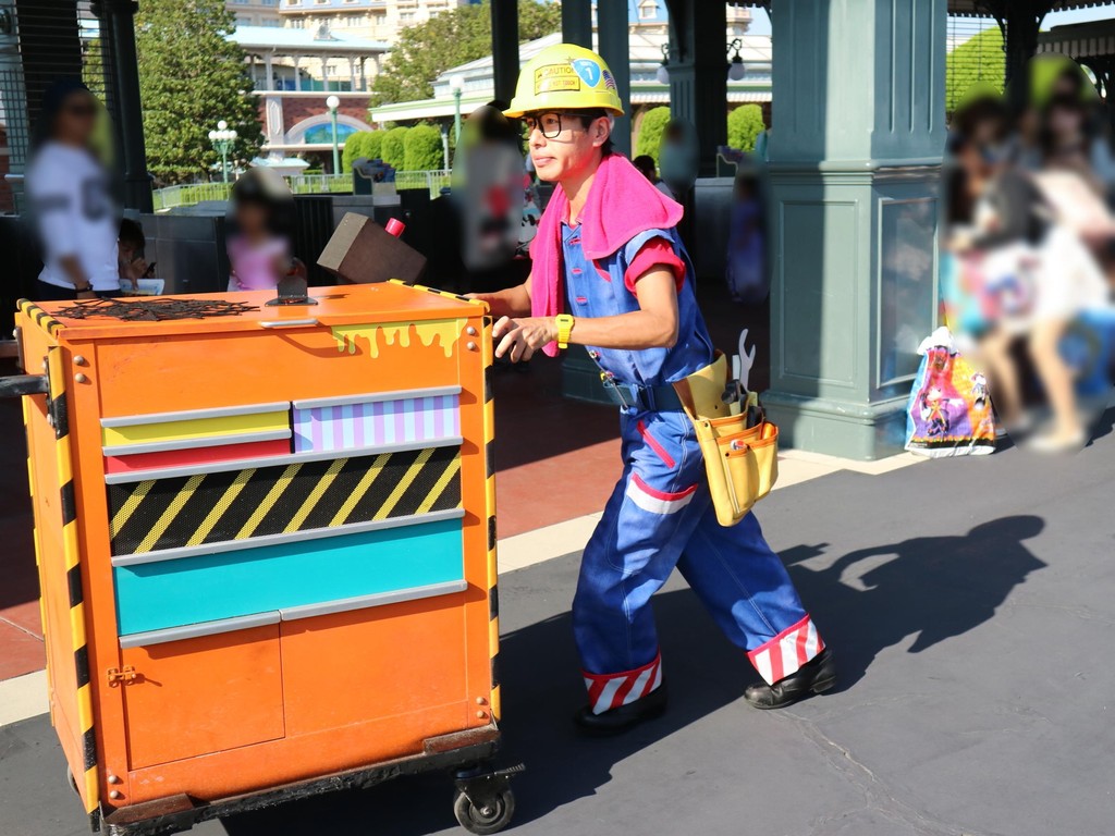 ディズニーからカニ食べに行こう こどもは861円で おばさんと小学生の内緒のディズニー ディズニーからカニ食べに行こう こどもは861円で おばさんと小学生の内緒のディズニー