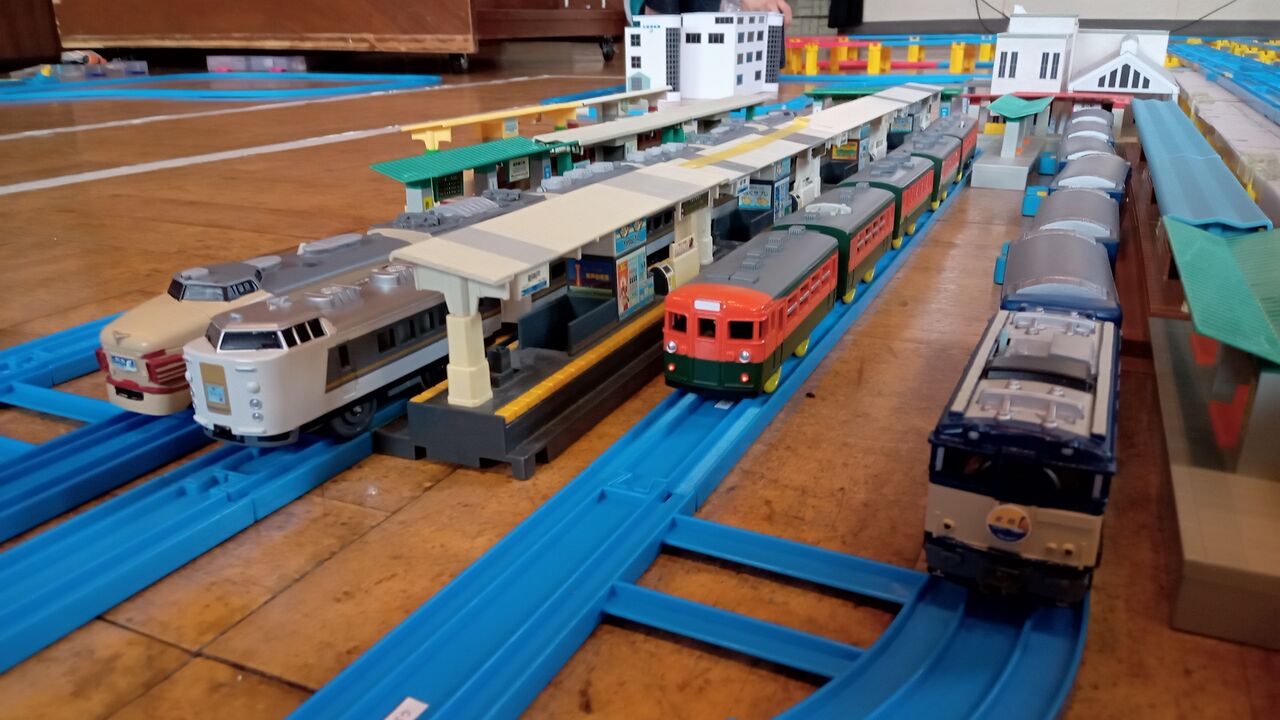 ⑥国鉄時代　鉄道サボ・プラスチック製　片面　【さよなら　165系】 Plarail] I tried making a 165 series Sahashi 165 buffet car