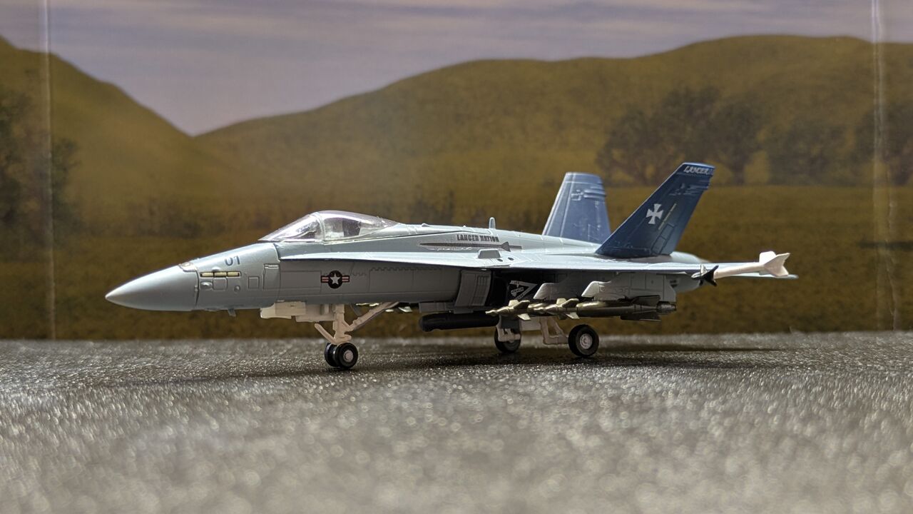 1/144プラモその34 FA-18 ホーネットシリーズ : 珱涼モータープラント
