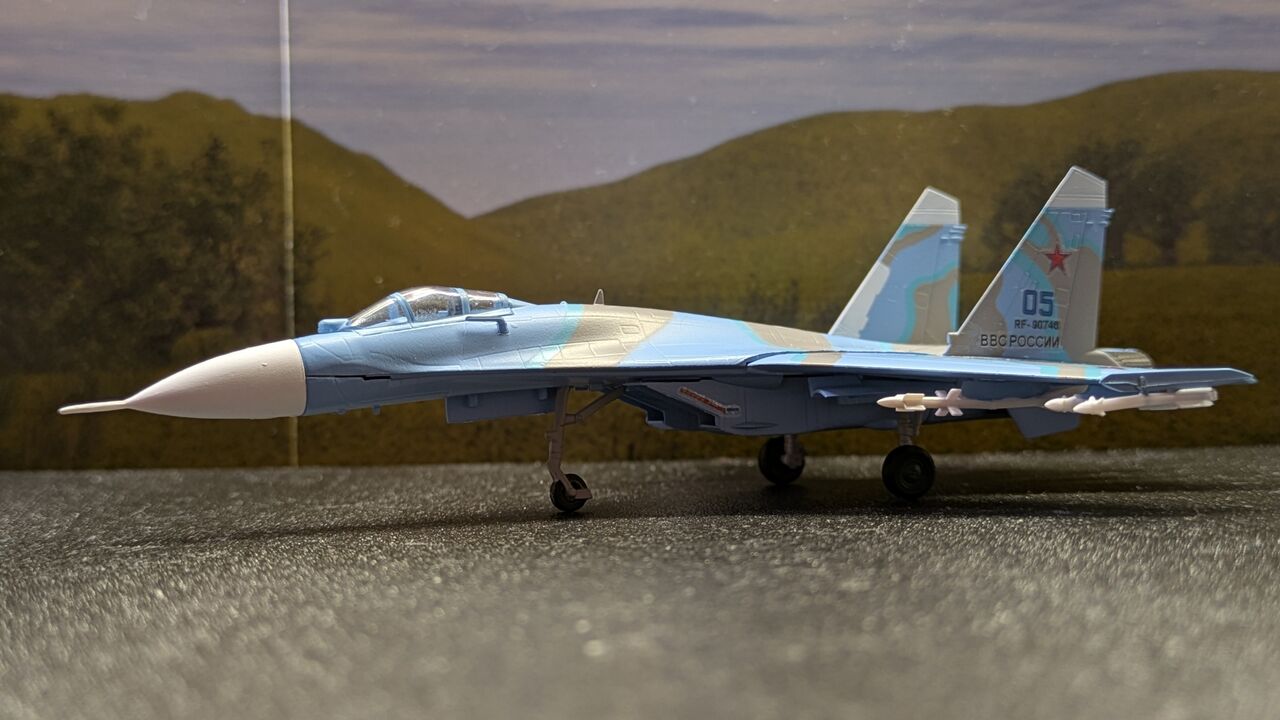 1/144スケール航空自衛隊785号機フランカーSU27 1/144スケール航空自衛隊785号機フランカーSU27