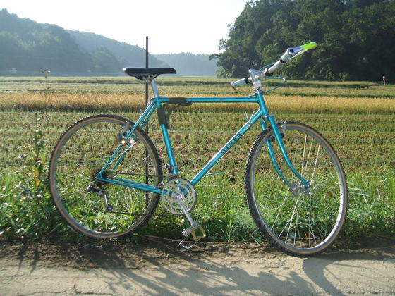 自転車のハンドル 変形して本体に入らない