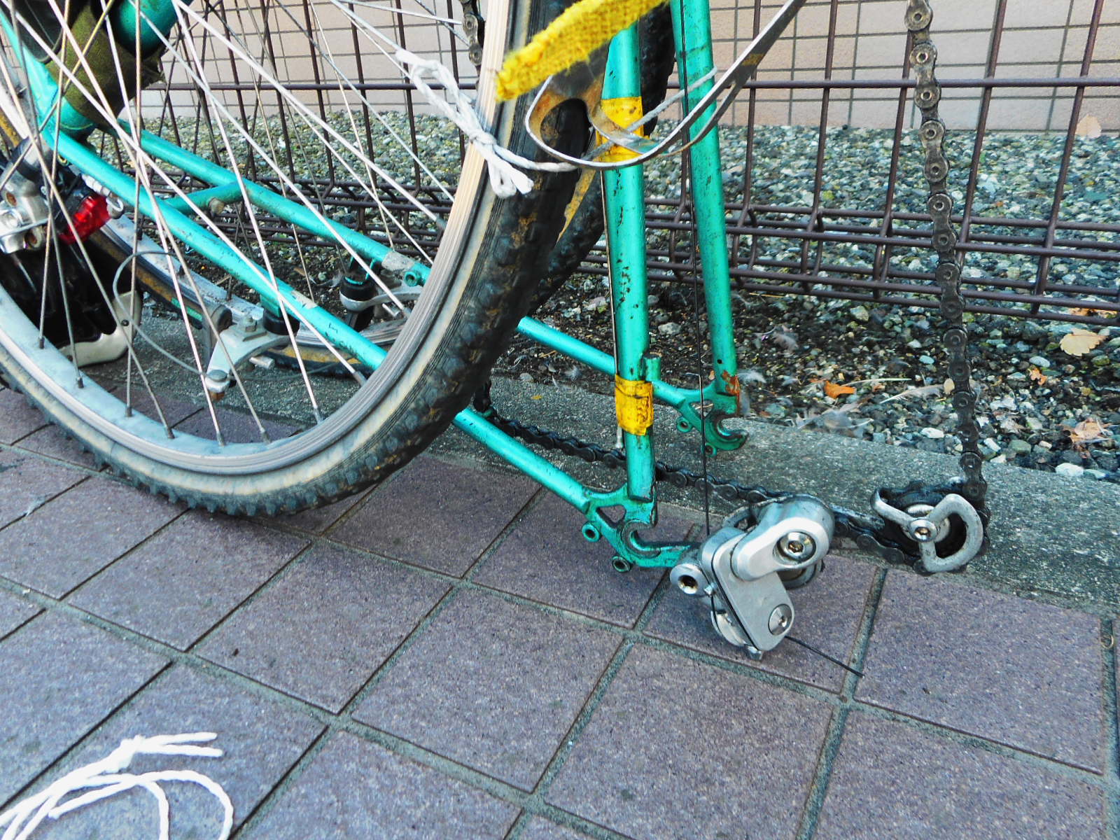 自転車 後 輪 ガタガタ 自転車 後 輪 ガタガタ