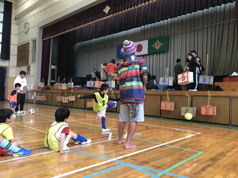 2019入団式15 キックターゲット02