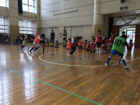 2019入団式09 ぐるぐるバット01