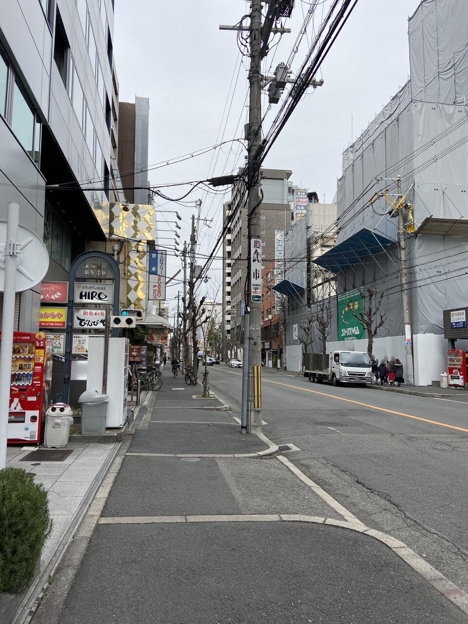 江坂駅近くにある 江坂イーストサイドストリート 大阪どっかいこ 江坂駅近くにある 江坂イーストサイドストリート 大阪どっかいこ