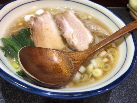 三く ラーメン1