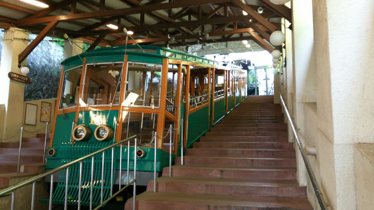 六甲ケーブル : 鮮魚特急・ボックス席