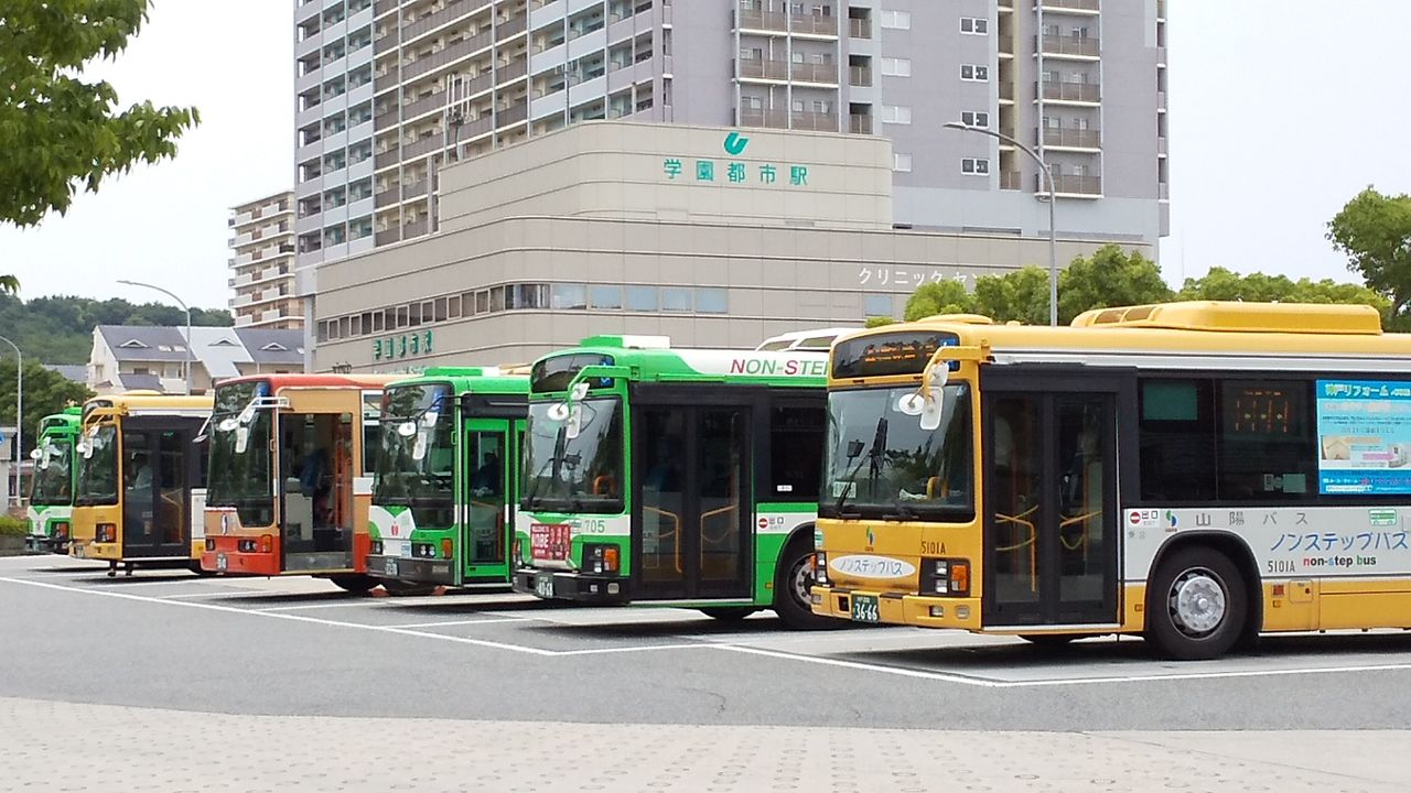 神姫バス 特急ユニティエクスプレス 学園都市駅前～明石駅 : 鮮魚特急