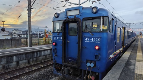 5ac2c26f-s.jpg