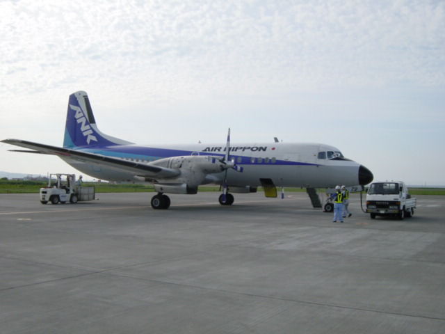 平成14年8月東北・北海道旅行記⑤】ANK500 稚内→丘珠 YS-11