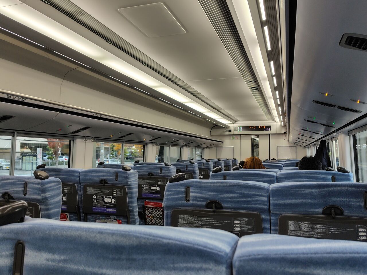 JR東日本E353系】特急かいじ40号 甲府→新宿 : 鮮魚特急・ボックス席