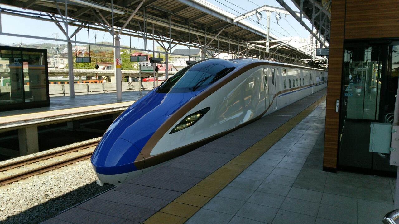 旅行記 北陸新幹線はくたか 軽井沢 金沢 鮮魚特急 ボックス席 旅行記 北陸新幹線はくたか 軽井沢 金沢 鮮魚特急 ボックス席